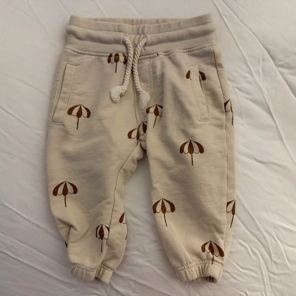 Rylee and Cru Cozy Cream Kids Joggers with Umbrella Print